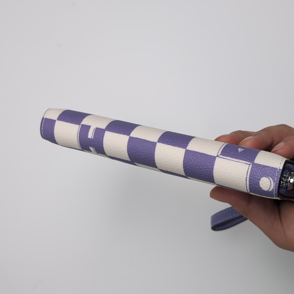 Coach CR622 Long Zip Around Wallet With Checkerboard Print (Last One) - Picture 8 of 12